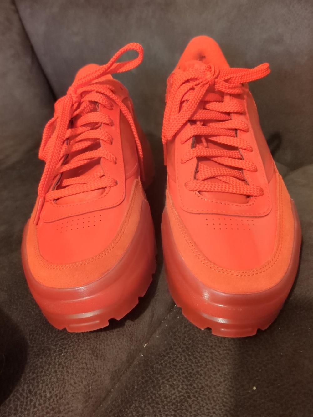 Cardi B x Reebok Club C 'Instinct Red' - Picture 2 of 6